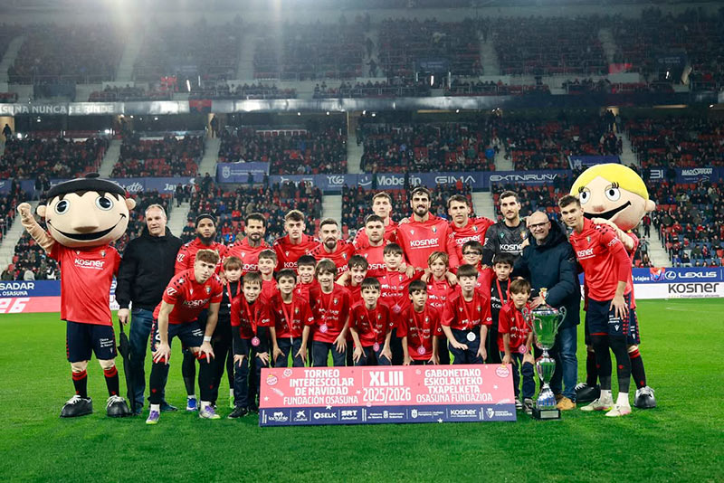 Jugadores de Amigo con Osasuna